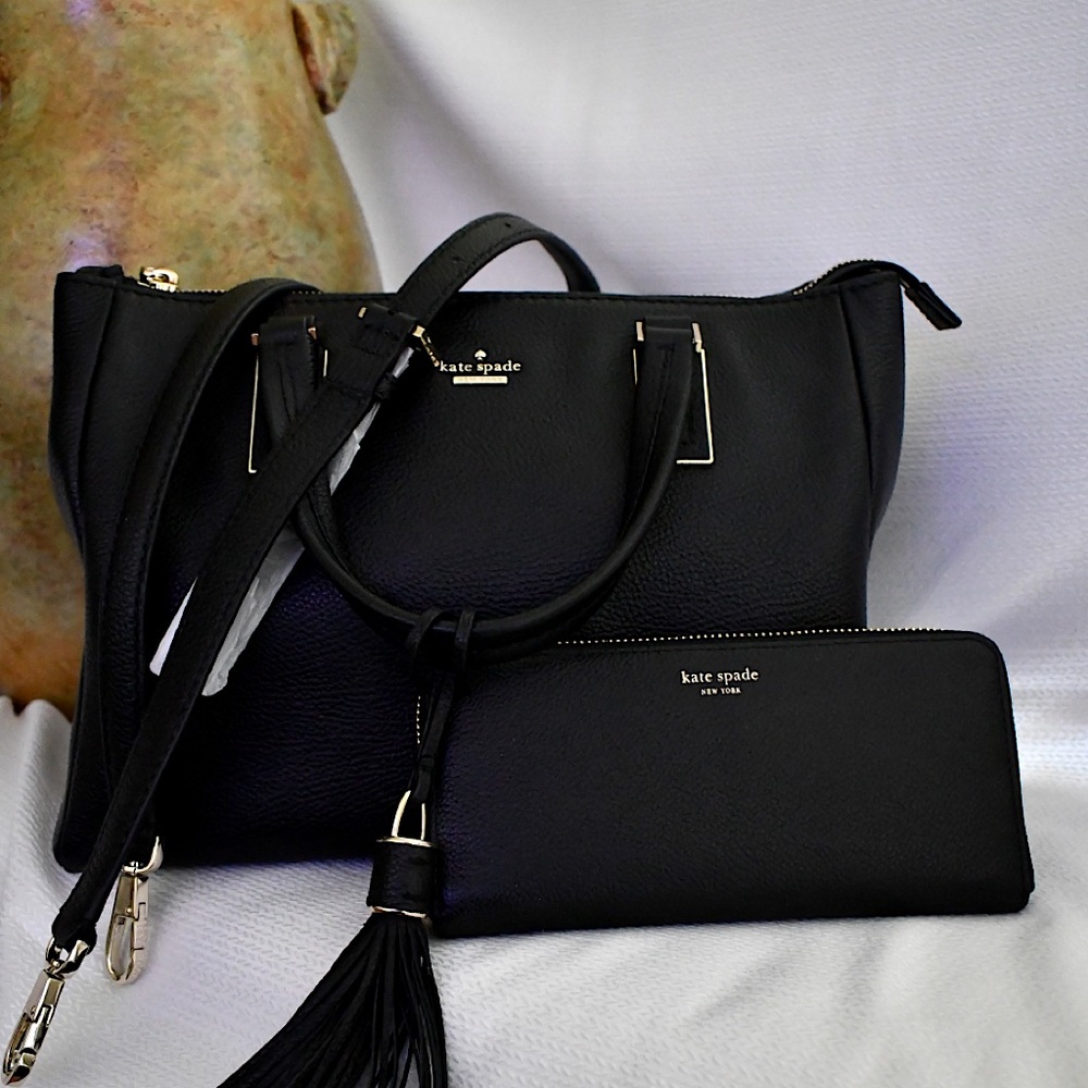 Black Kate Spade Crossbody Handbag